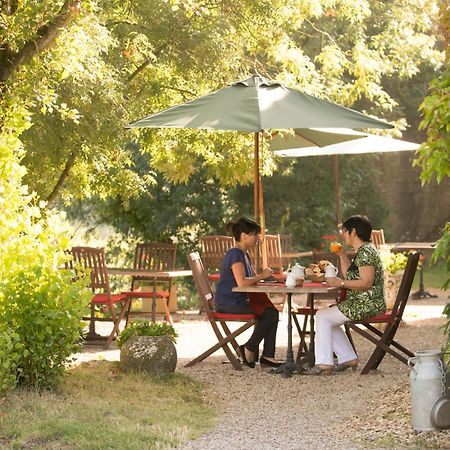 Logis Auberge De La Riviere Les Velluire-sur-Vendee Exterior foto